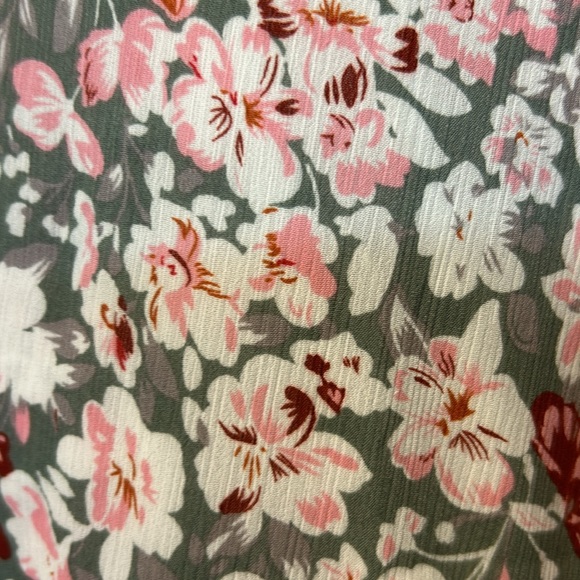 NWT Floral Casual Summer Dress - Picture 5 of 8